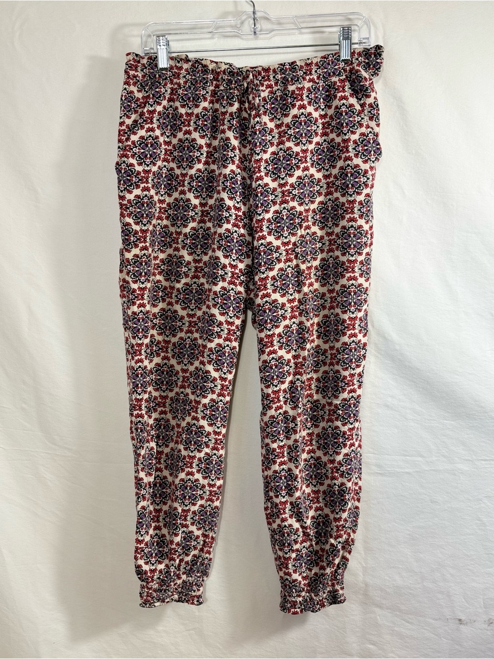 Divided Floral Medallion Ankle Pants